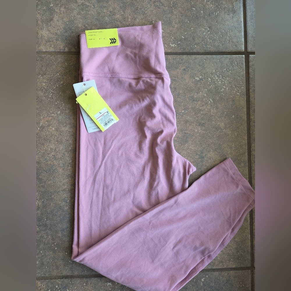 All in Motion Pink Leggings